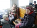 Тоня, Снежана и Аня продолжают играть свою шахматную партию
